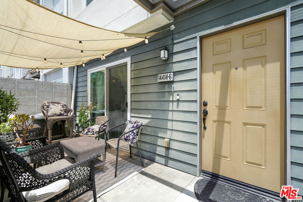 14414 Strawberry Lane 6
