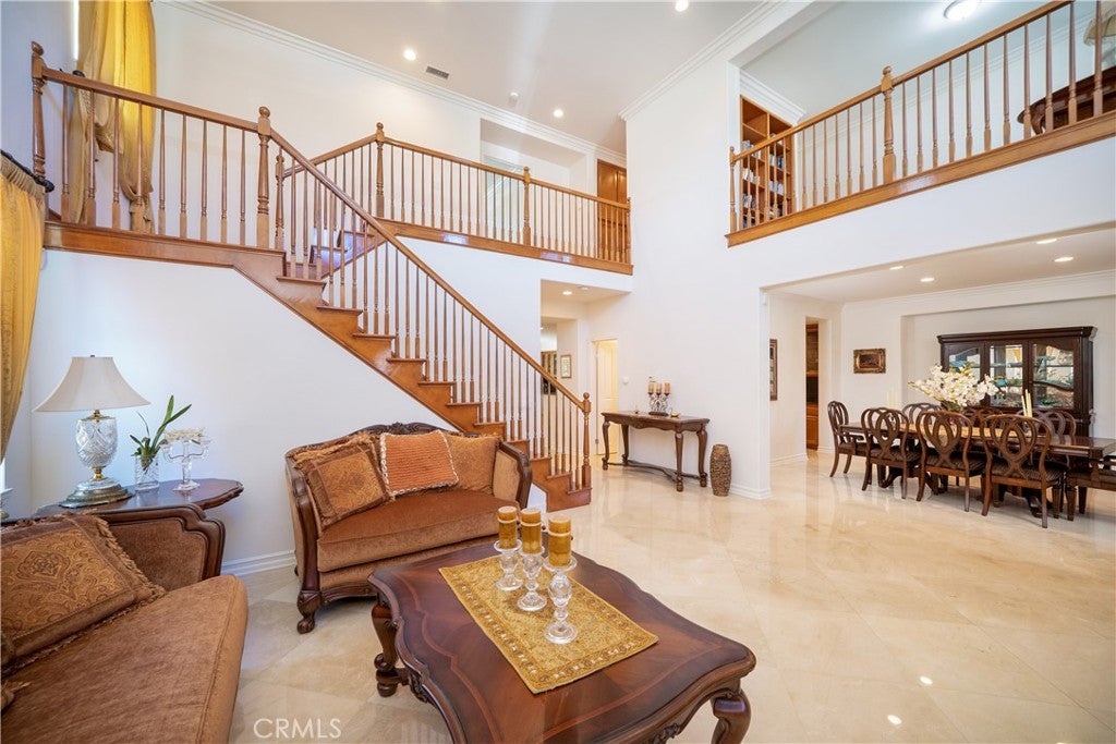 12327 Royal Oaks Drive