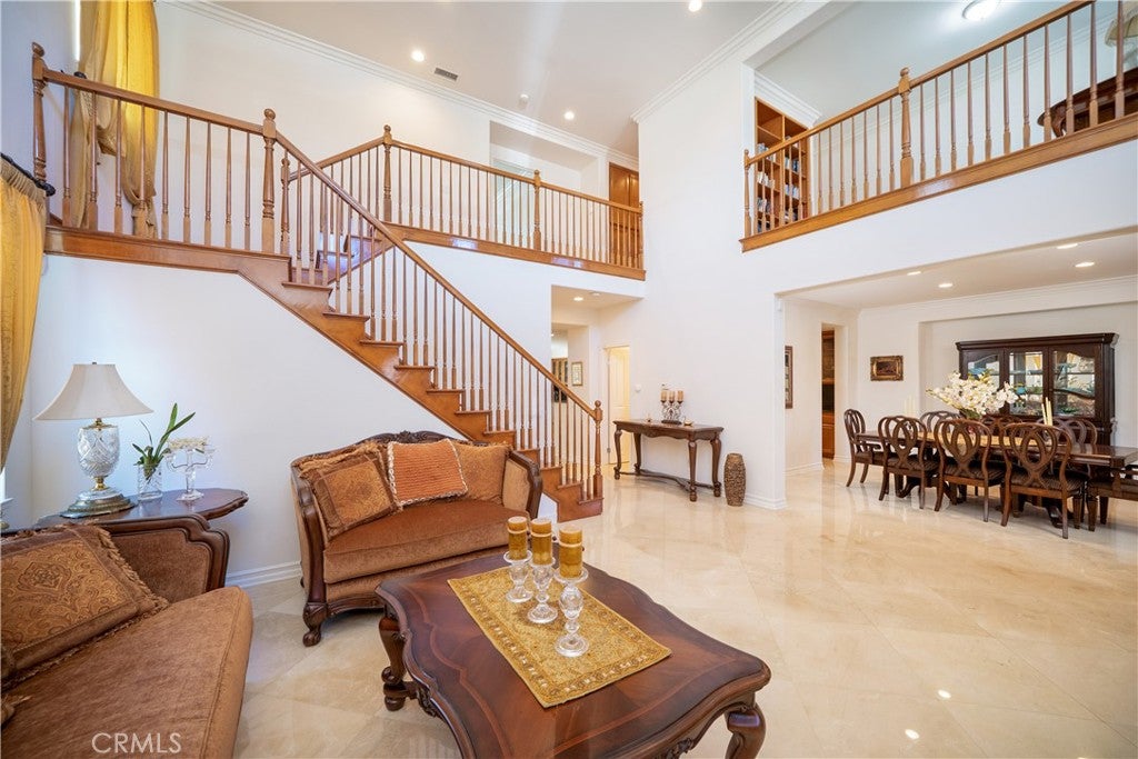 12327 Royal Oaks Drive