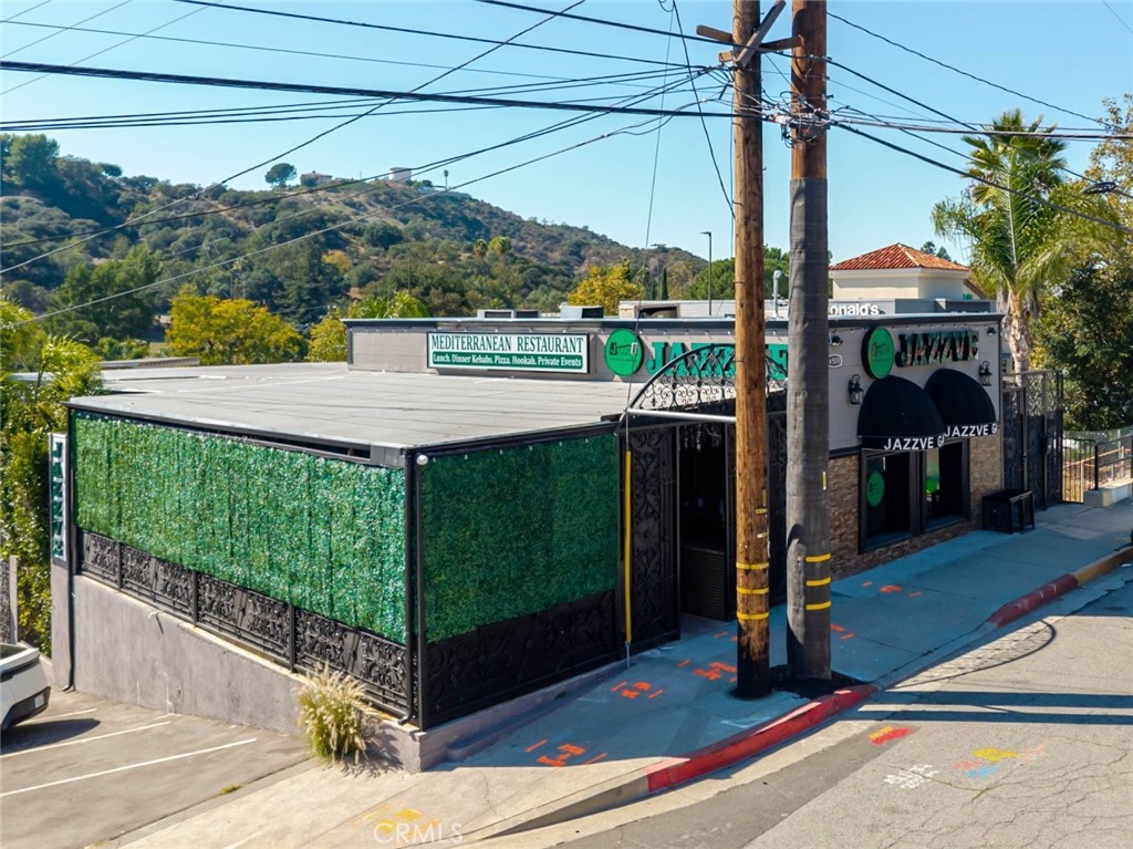 6500 Foothill Boulevard