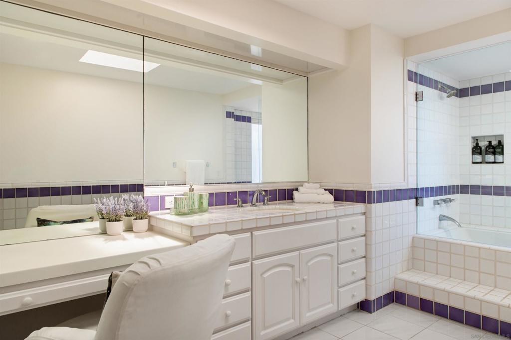La Jolla - Residential Lease