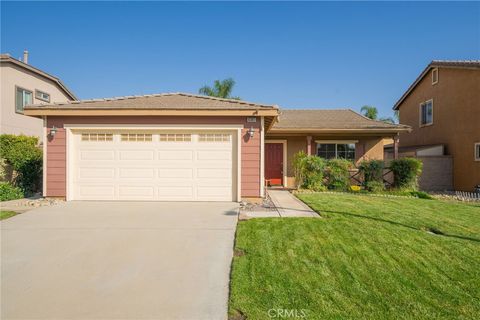Photo of 6361 Pintail Way, Fontana, CA 92336 (MLS # CV25249039)