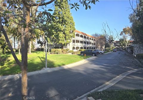 4025 Calle Sonora Este 3C Laguna Woods CA 92637