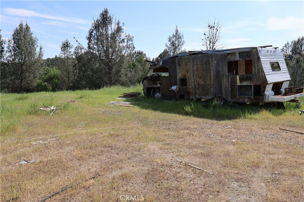 7325 Bluebird Rd.