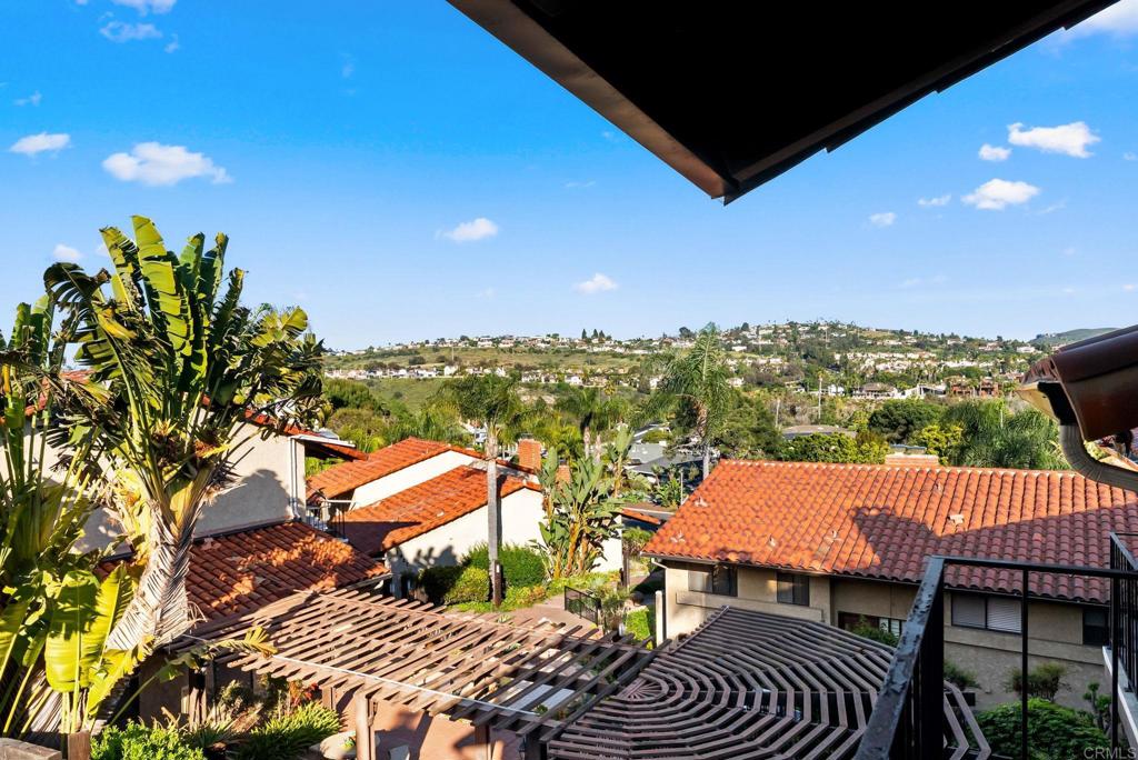 1915 Estrella De Mar Court A