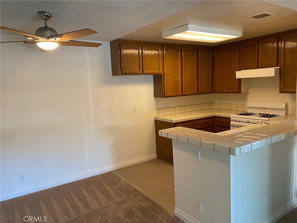 Kellogg Terrace (KELT) - Residential Lease