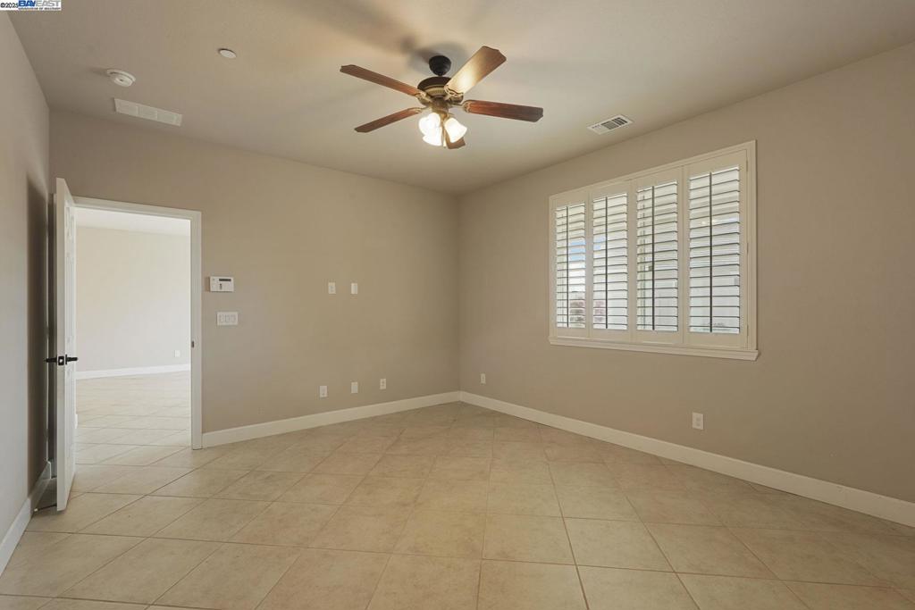 WOODBRIDGE - Residential