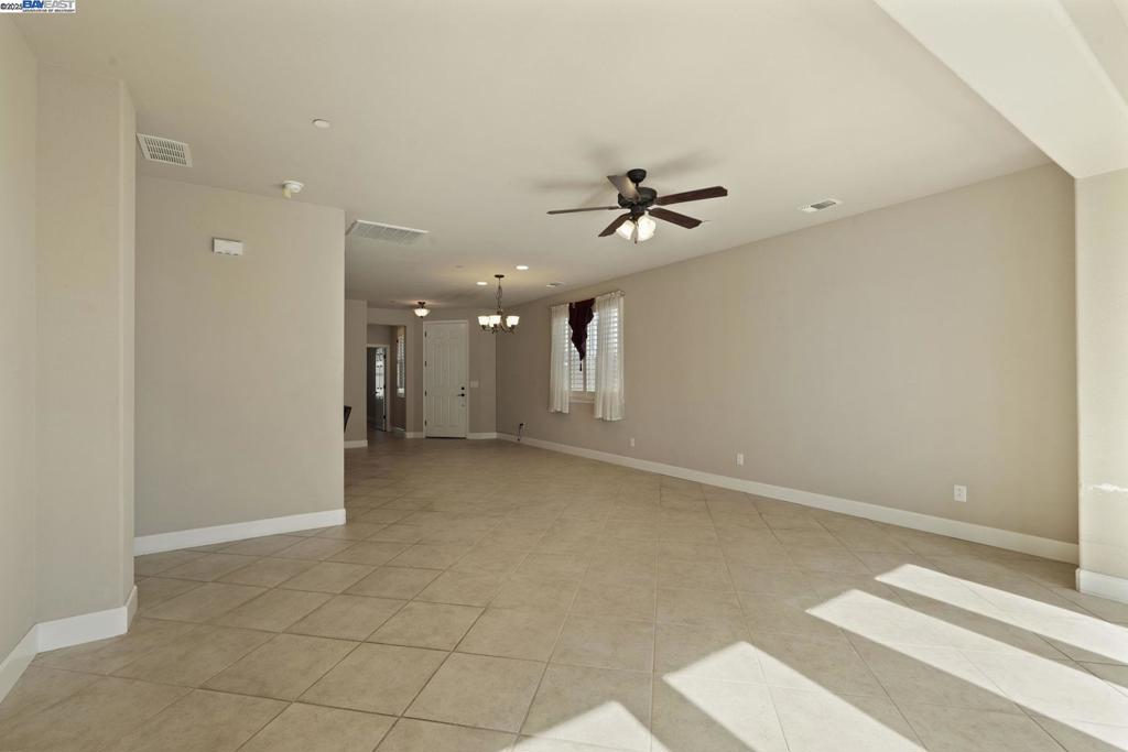 WOODBRIDGE - Residential