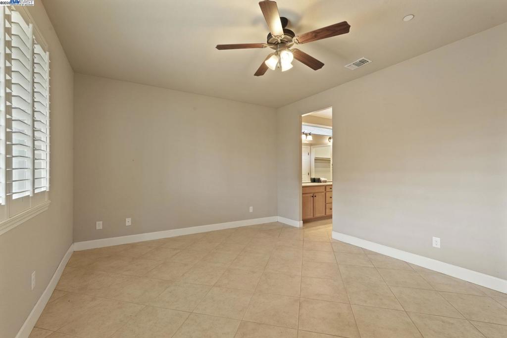 WOODBRIDGE - Residential