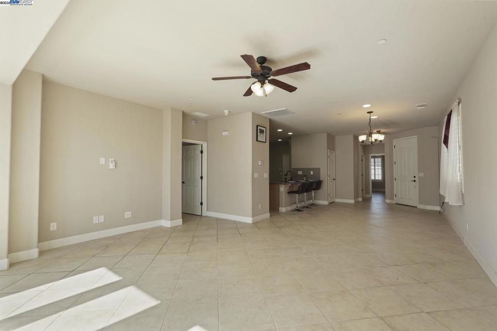 WOODBRIDGE - Residential