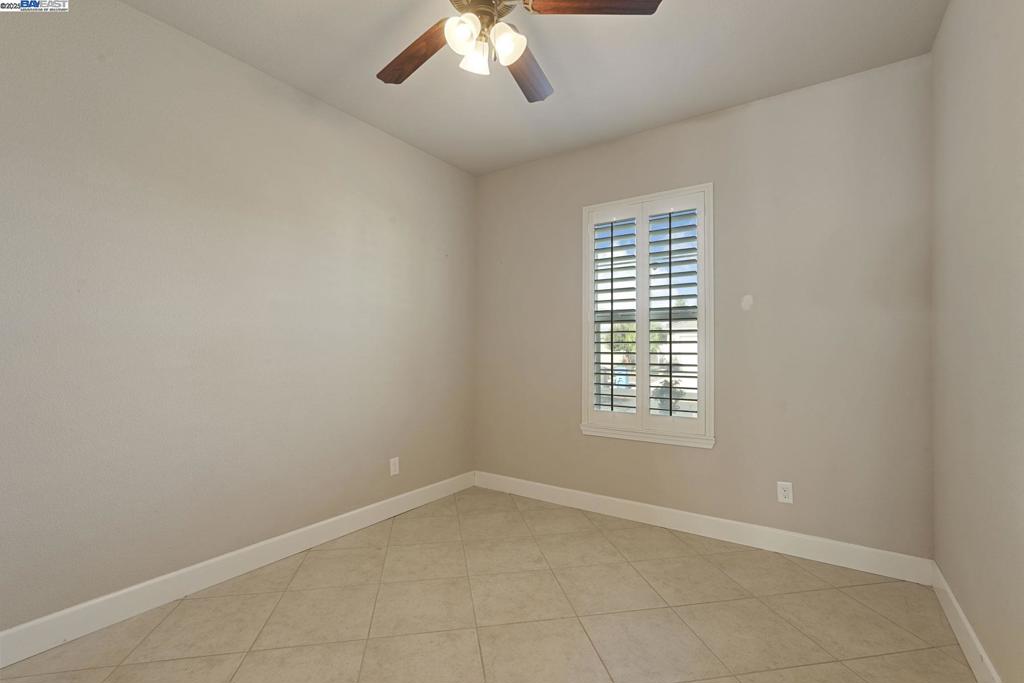 WOODBRIDGE - Residential