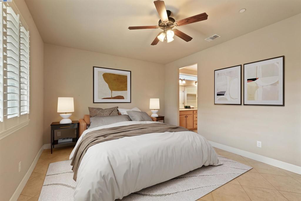 WOODBRIDGE - Residential
