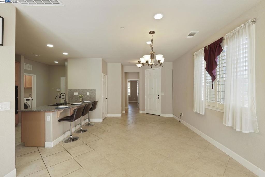 WOODBRIDGE - Residential