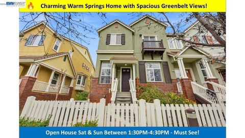 Photo of 48962 Woodgrove Cmn, Fremont, CA 94539 (MLS # 41124348)