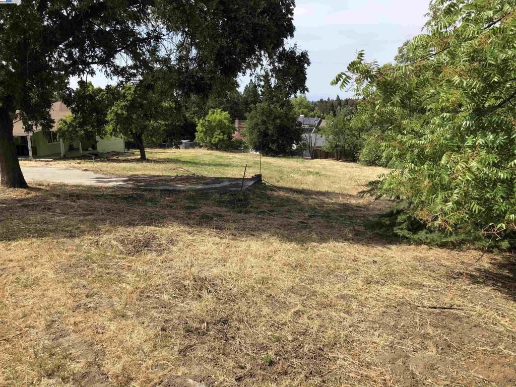 Properties 1 419 Las Lomas Way