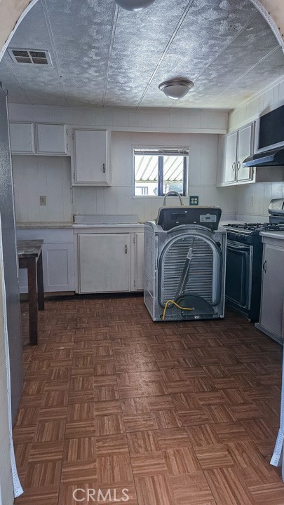 45800 Challenger Way 251