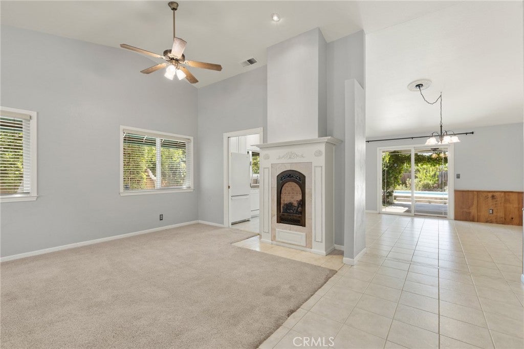 898 Yosemite Drive