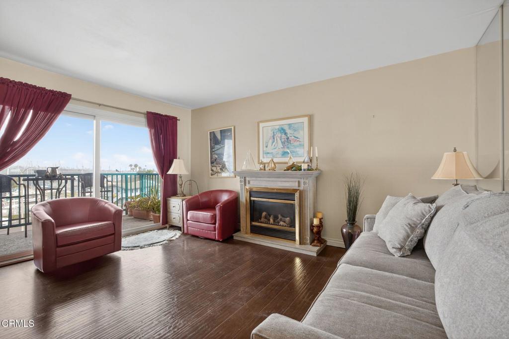 Channel Island Waterfront Homes - 4846 - Residential