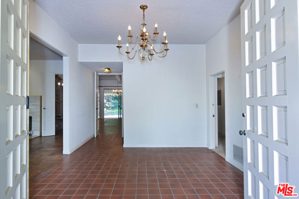 16050 Royal Mount Drive