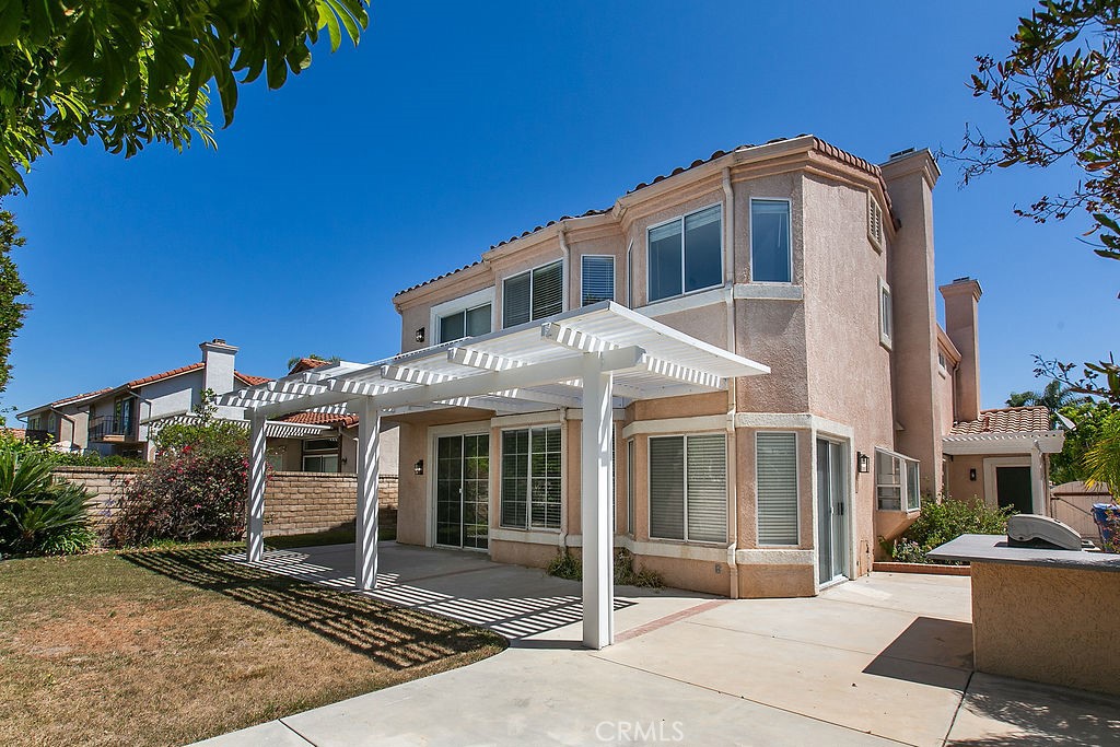 Executive I/Rancho Conejo (390) - Residential Lease