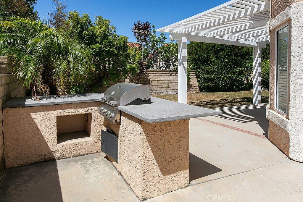 Executive I/Rancho Conejo (390) - Residential Lease