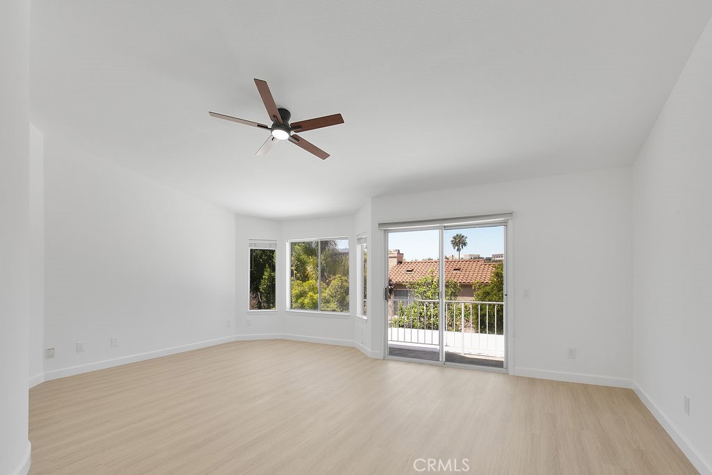 Executive I/Rancho Conejo (390) - Residential Lease