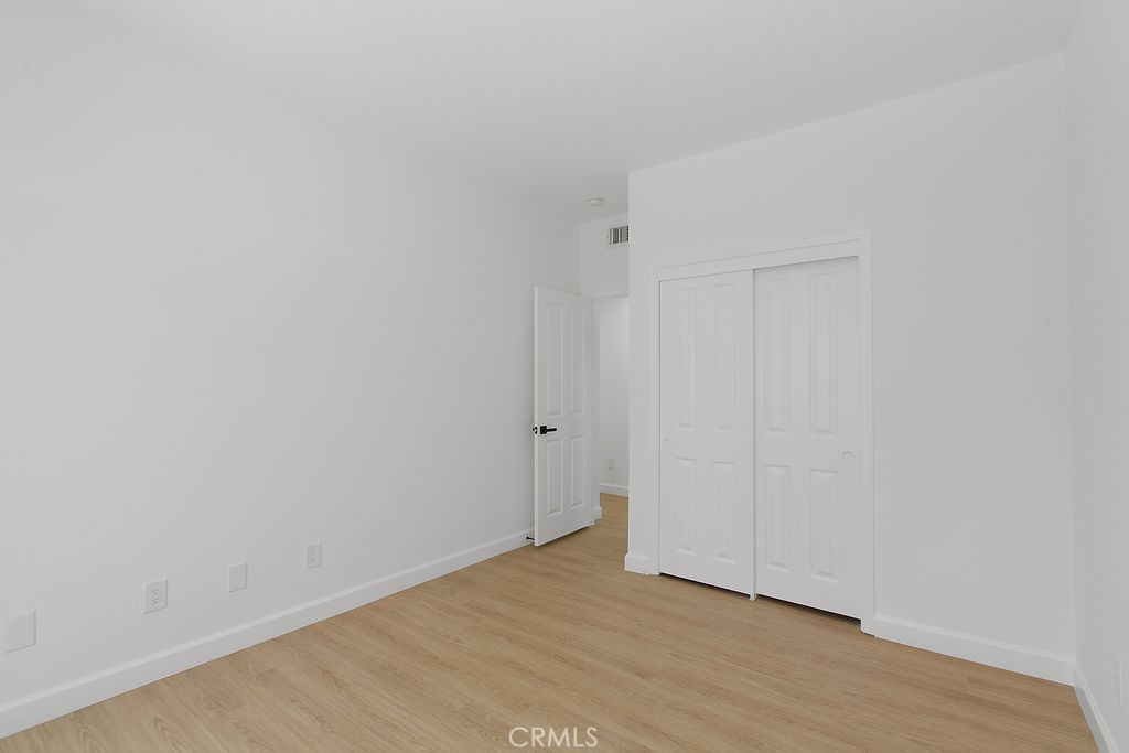 Executive I/Rancho Conejo (390) - Residential Lease