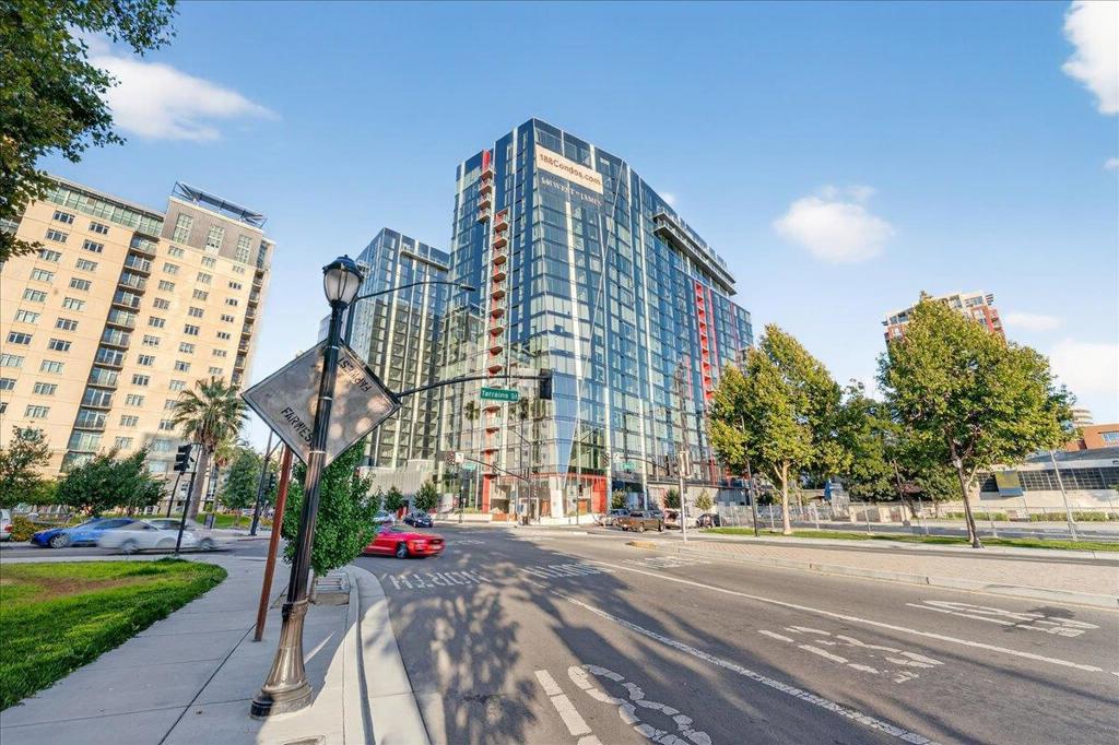 188 W Saint James Street 11101