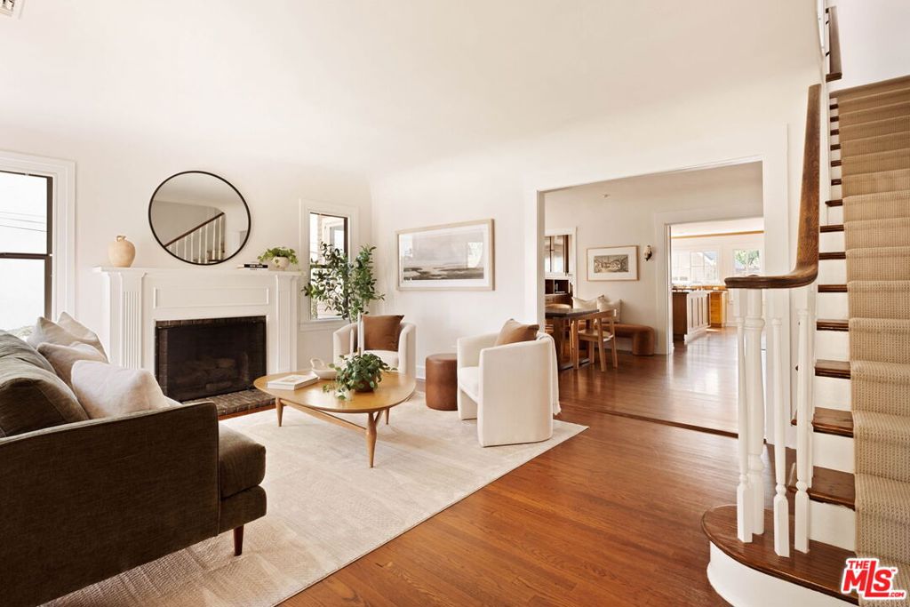 2045 Primrose Avenue