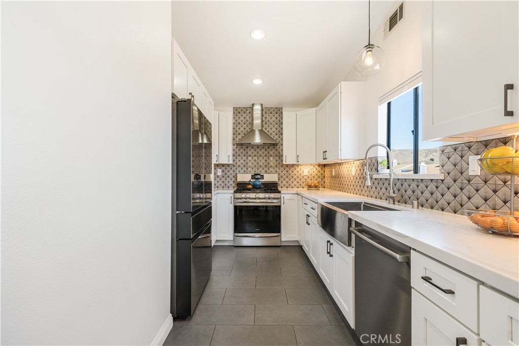 29123 Thousand Oaks Blvd C