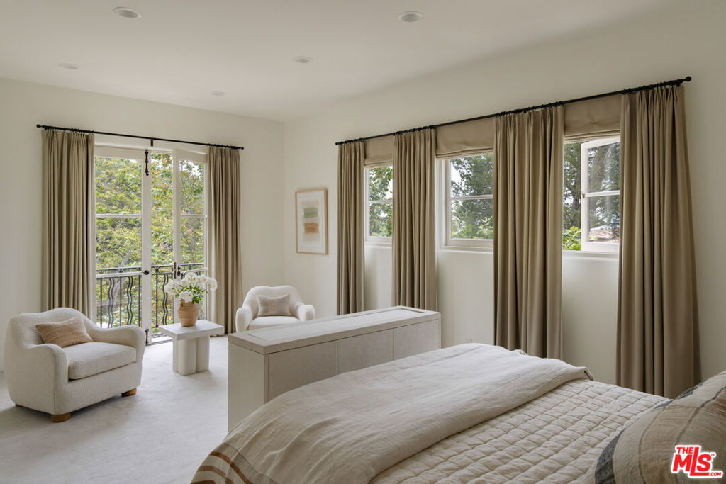 Brentwood Country Estates - Residential
