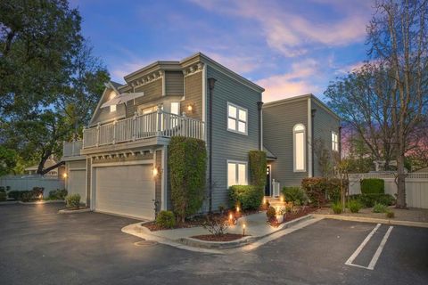 Photo of 16979 Roberts Rd #7, Los Gatos, CA 95032 (MLS # ML82037153)