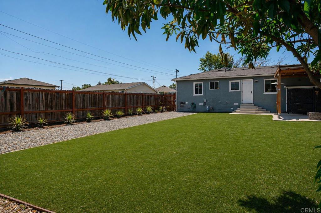 638 Patricia Ln
