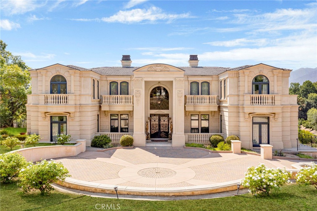 165 Circle Drive