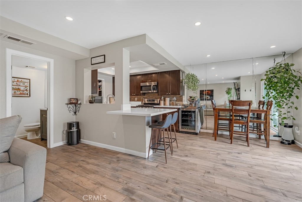 349 S Monte Vista Street 20