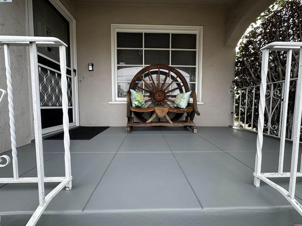 ASHLAND - Residential