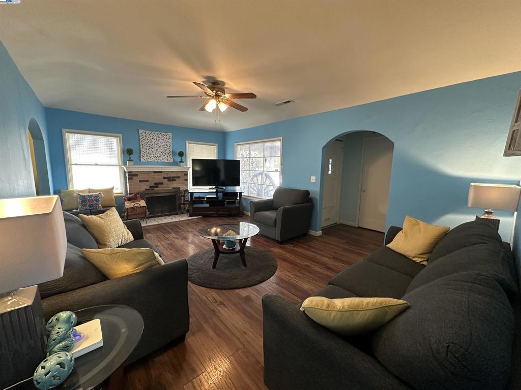 ASHLAND - Residential