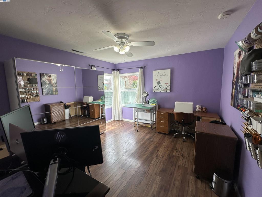 ASHLAND - Residential