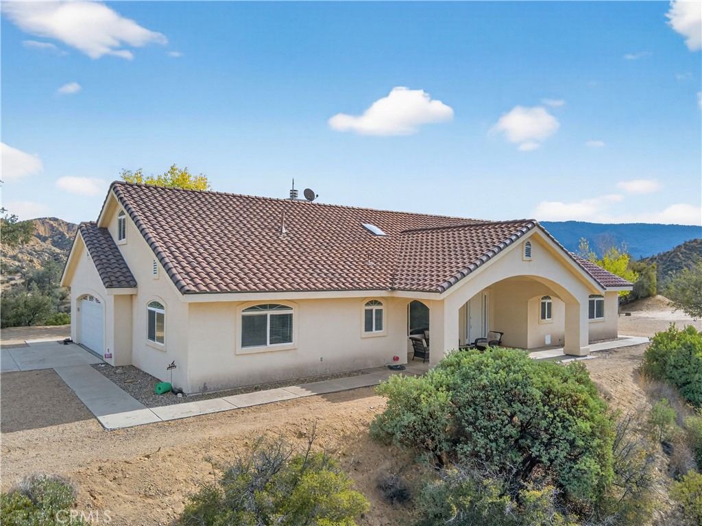 29499 Hwy 33