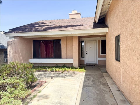 Photo of 36648 Spanish Broom Drive, Palmdale, CA 93550 (MLS # SR26125504)