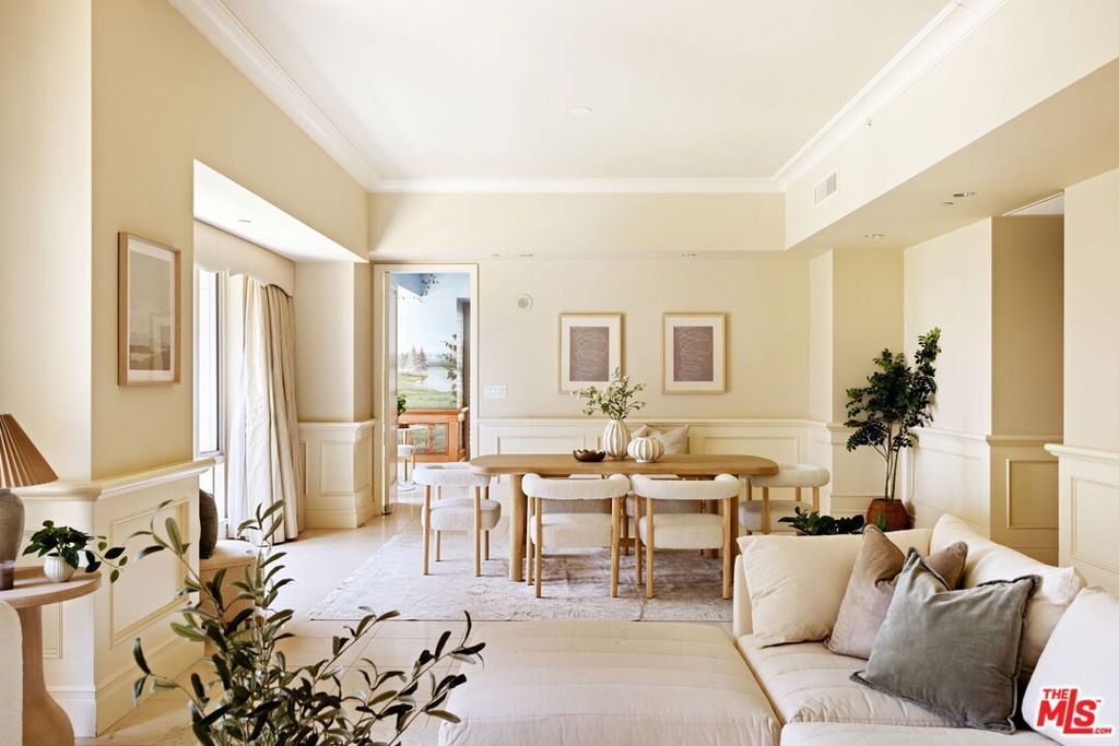 Photo of 10727 Wilshire Boulevard #501, Los Angeles, CA 90024 (MLS # 25554891)