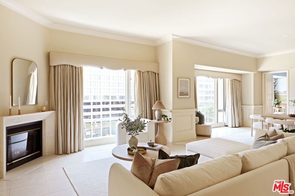 Photo of 10727 Wilshire Boulevard #501, Los Angeles, CA 90024 (MLS # 25554891)