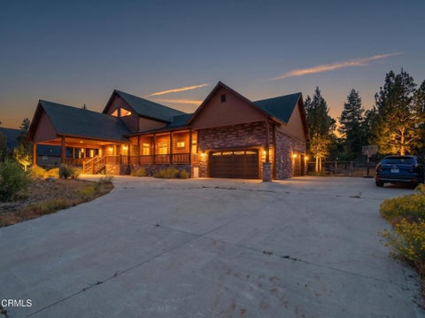 Photo of 1099 Heritage Trail, Big Bear, CA 92314 (MLS # V1-38556)