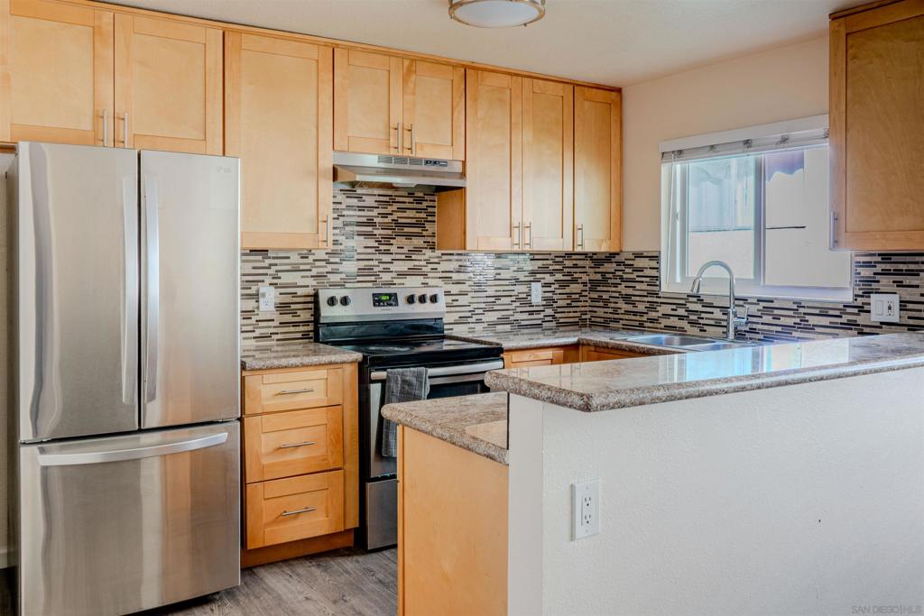 1629 Pentecost Way 2