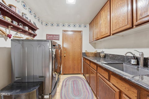 Tiny photo for 2424 Orion Way, Oxnard, CA 93036 (MLS # V1-38315)
