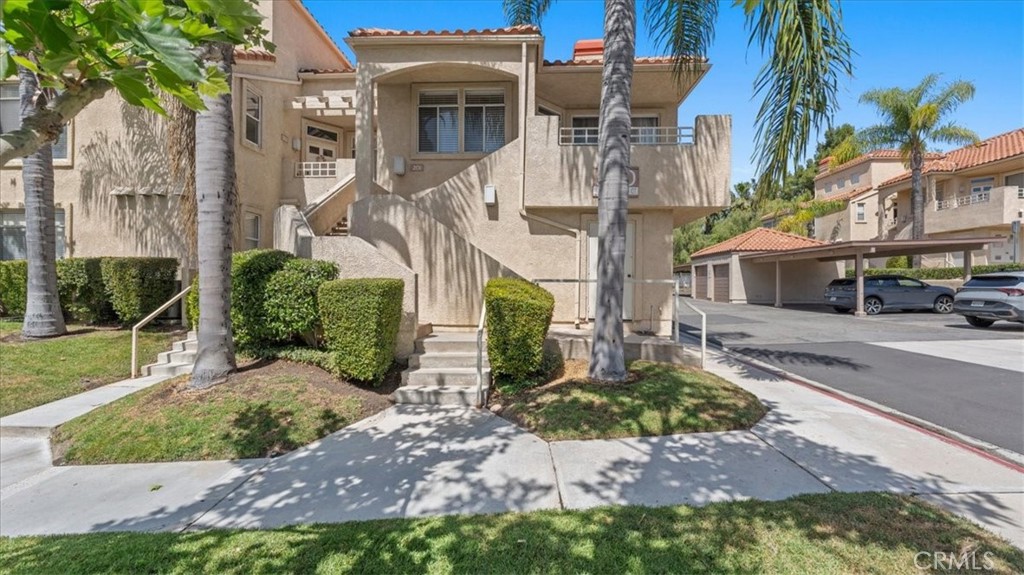 3190 Puesta Del Sol Court 201