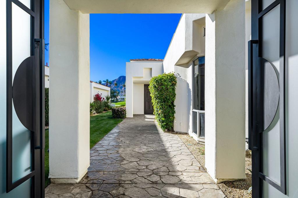 Desert Horizons C.C. - Residential