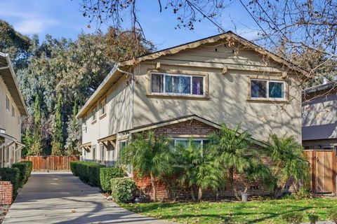 Photo of 931 Vermont Street, San Jose, CA 95126 (MLS # ML82042812)