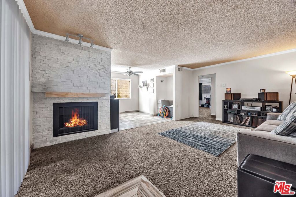 Photo of 12940 Riverside Drive #108, Sherman Oaks, CA 91423 (MLS # 25606539)