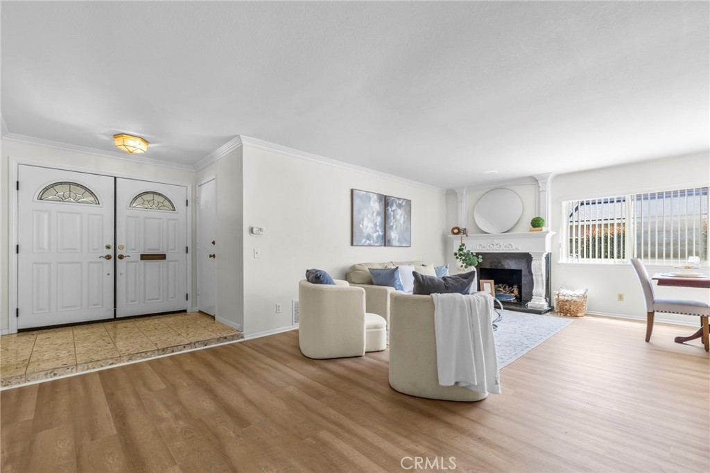 252 E Radcliffe Drive